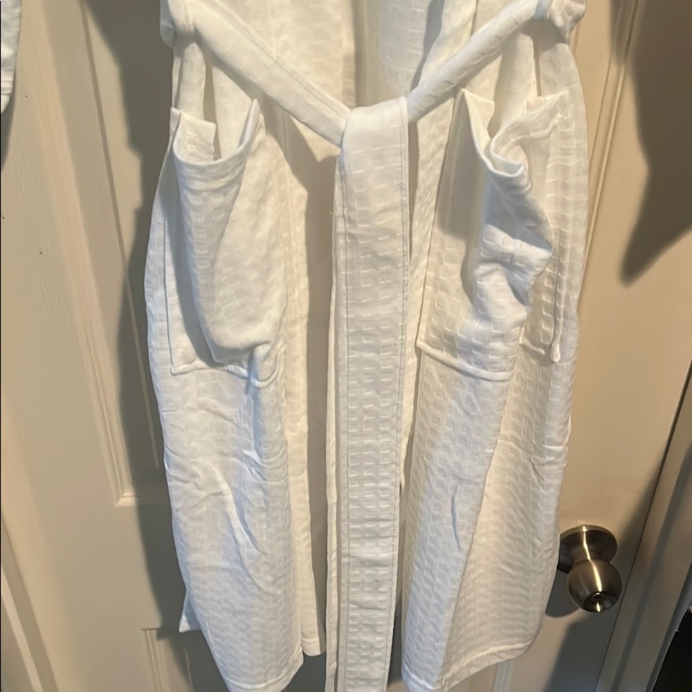 White Waffle Cotton Robe - Picture 6 of 7